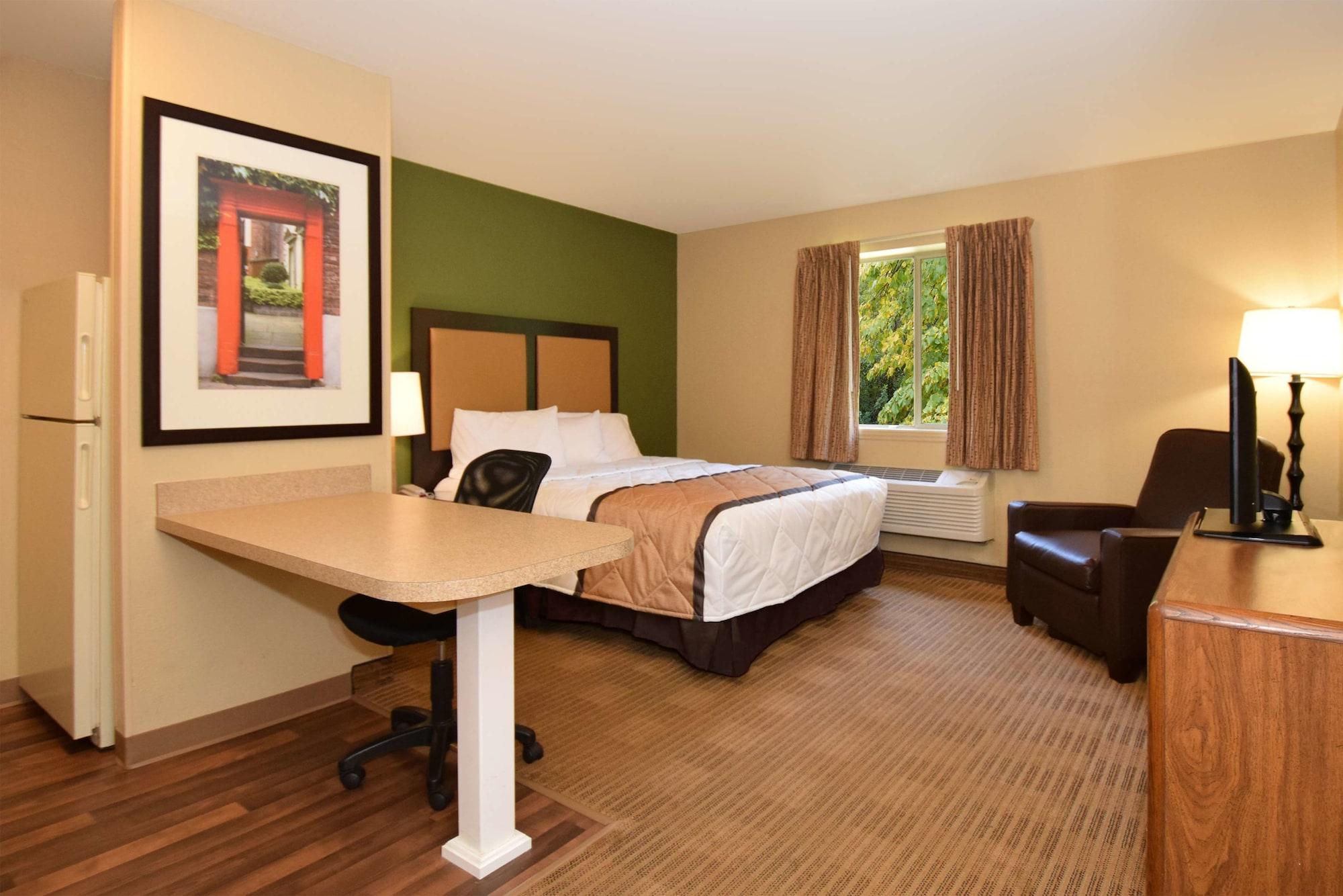 Extended America - - Theme Parks - Vineland Rd 2* Orlando