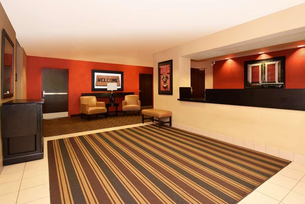 Extended America - - Theme Parks - Vineland Rd Hotel